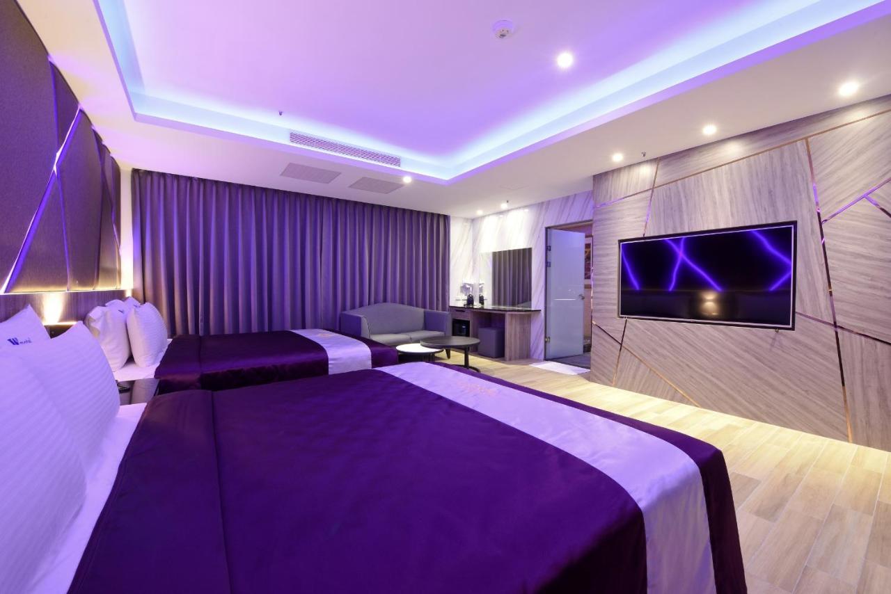 W3 Motel Luzhu ภายนอก รูปภาพ